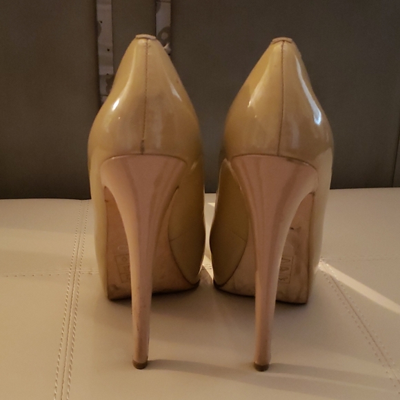 Patent Beige Aldo Pumps - Picture 2 of 5
